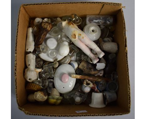 A Box Containing Various Glass, Ceramic, Clay and Digups 