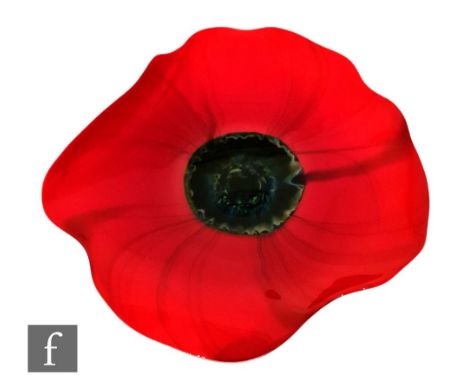 A Peter Layton Poppy Platter Medium, a footed glass bowl formed as a stylised poppy head, the centre in blue with mottled gre