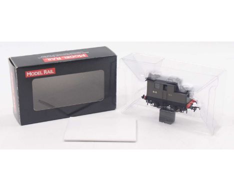 Dapol for Model Rail Magazine 00 gauge Y1/3 sentinal in war department grey, "Molly", item no.MR-017. The loco is housed in t