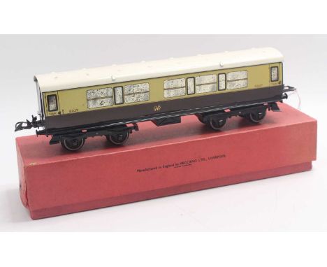 1937-41 Hornby 0 gauge no.2 corridor coach, 1st/3rd composite, in GWR chocolate and cream livery, shirt-button monogram, in e