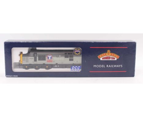 Bachmann 00 gauge class 37, in Transrail two-tone grey, no.37672, with DCC fitted, housed in the original box, in near-mint c