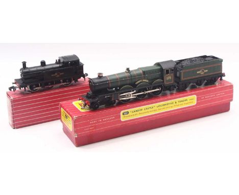 Two Hornby-Dublo 2-rail locos: 2221 4-6-0 loco &amp; tender ‘Cardiff Castle’ BR lined green No.4075, Ringfield motor, some ru