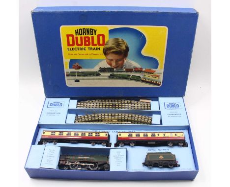 EDP12 Hornby-Dublo 3-rail ‘Duchess of Montrose’ passenger set comprising EDP12, 4-6-2 loco &amp; tender of same name, matt fi