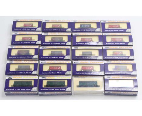 20 Dapol N gauge wagons, including 21-ton hopper wagons, six-wheeled milk tankers, Southern GUV vans, private owner wagons, a