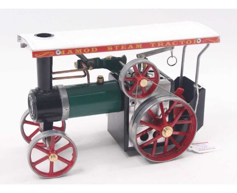 Mamod TE1A restored traction engine, green and red body with white canopy, complete with burner and scuttle, excellent restor