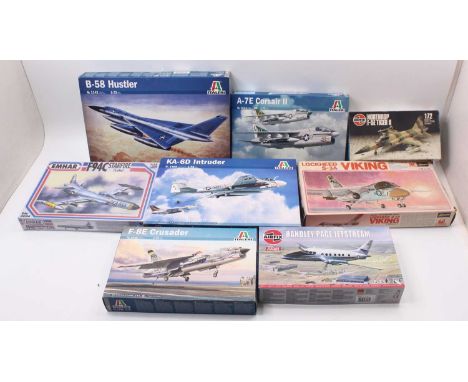 Eight Airfix and similar 1:72 scale plastic aircraft kits to include an Italeri A-7E Corsair, an Italeri F-8E crusader, a Has
