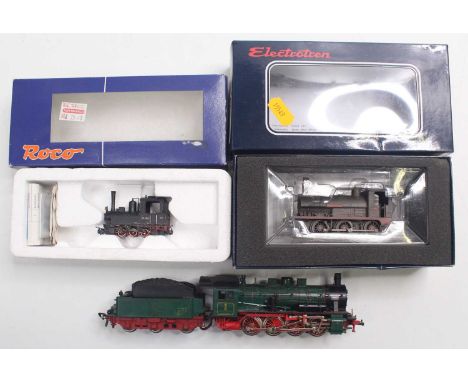 Three HO gauge locos to include a Fleischmann unboxed 0-8-0 German loco, in lined green livery, an 0-6-0 HOe gauge narrow gau