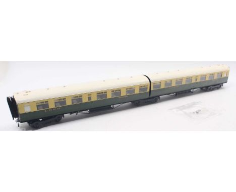 WayOH 0 gauge kit built LNER tourist stock articulated pair of coaches, in cream and green, with white roofs. The coaches are