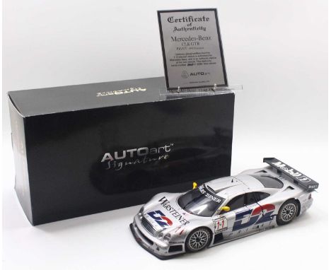 Auto Art Signature Series 1/12 scale Limited edition modern issue diecast replica of a Mercedes Benz CLK GTR 1997 FIA GT1 Cha