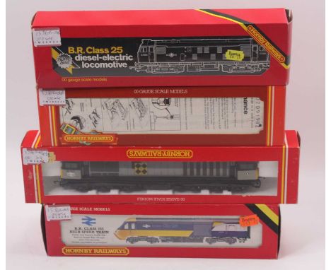Four 00 gauge Hornby locos to include a class 25 in BR green livery, late crest, no.D7596, a class 86 in BR blue, with pantog