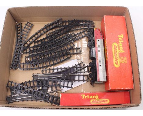 A small collection of Triang 00 gauge to include a boxed TC series Triang Railways R.55 Bo-Bo single-ended diesel, in red, ye