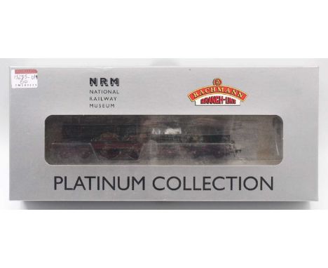 Bachmann 00 gauge platinum collection National Railway Museum City of Truro loco, no.3440, in GWR lined green, with original 