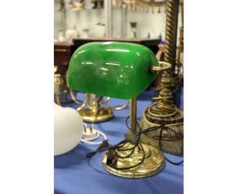 A desk lamp.
