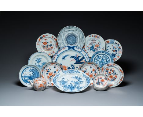 Fullt title: 15 Chinese blue and white and Imari-style dishes and a teapot, Kangxi and laterDescription: Dia.: 38 cm (the lar