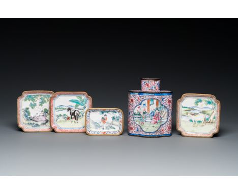 Fullt title: A Chinese Canton enamel tea caddy and four small dishes, 19th C.Description: H.: 12,5 cm (the caddy)Dim.: 9,5 x 