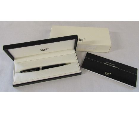 Boxed Mont Blanc Meisterstuck platinum roller pen
