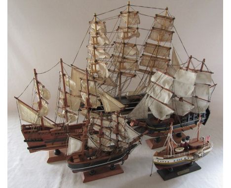Various model ships inc Cutty Sark H 46 cm, HMS Endeavour, Discovery, Revenge and Waverley