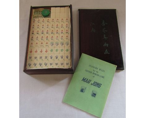 Boxed Chinese Mahjong game with bone and bamboo tiles, complete with instructions (tile size 17 mm x 24 mm x 11 mm)