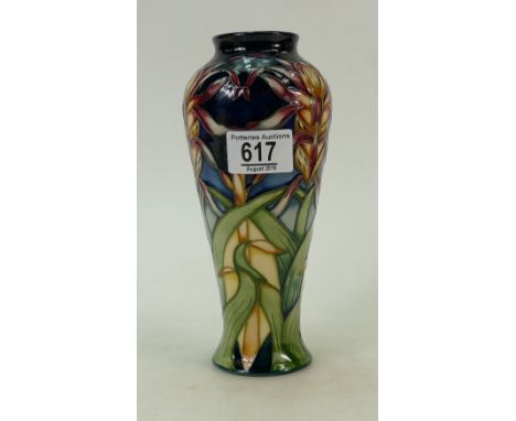 Moorcroft vase decorated with flowers,dated 2000, height 21cm.