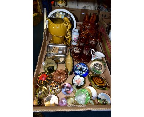 A BOX AND LOOSE PAPERWEIGHTS, LAMP, CERAMICS, COINS AND SUNDRY ITEMS, sixteen paperweights including Caithness Sea Base limit