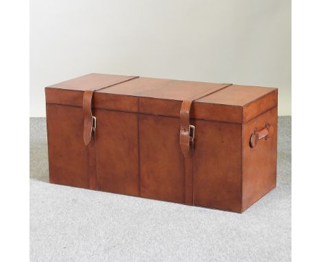 A modern brown leather trunk, 86cm