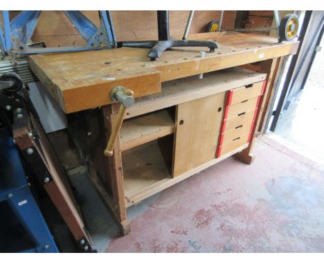 Swedish woodwork bench by Sjöbergs - Approx W: 150cm (inc side vice) D: 54cm (62cm with front vice) H: 86cm