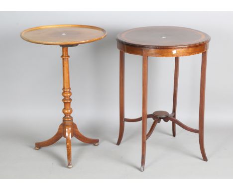 A George IV mahogany circular wine table, height 73cm, diameter 48cm, together with an Edwardian mahogany occasional table, h