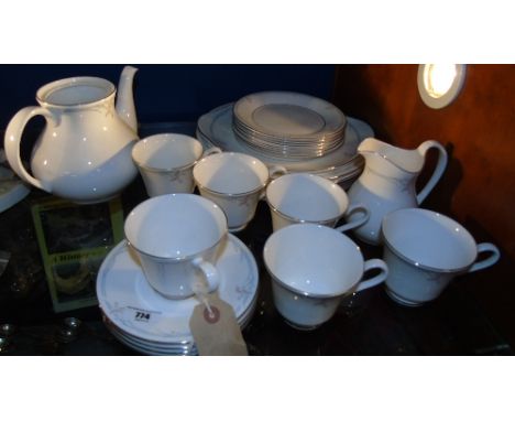 A Royal Doulton 'Carnation' Pattern Tea Service.