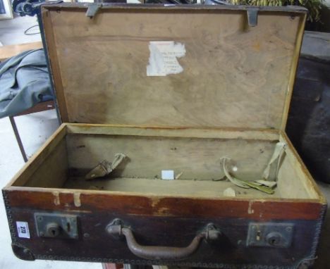 An Unusual Vintage Case, and two hat boxes.