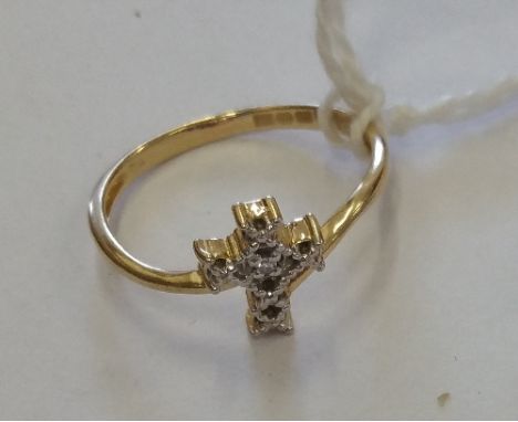 A Gold Diamond Set Cross Ring.