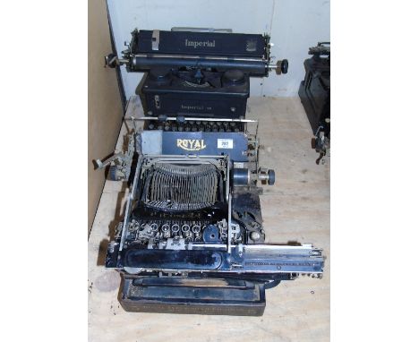 A Vintage Imperial Typewriter & a Further Royal Example (2).