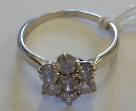 An 18ct Diamond Cluster Ring 1.4 Carat.