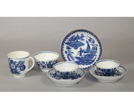A COLLECTION OF 18TH CENTURY ENGLISH BLUE AND WHITE PORCELAIN comprising two Worcester "Fence" pattern tea bowls and saucers,