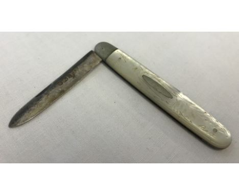 A silver and mother of pearl handled fruit knife with empty cartouche and floral decoration. Hallmarked Sheffield 1898. 