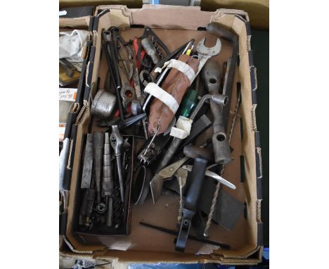 A Box of Vintage Tools 