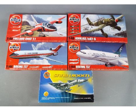 Airfix - a collection of five  good quality Airfix models to include a Boeing 737 model No. A04178, 1:144 scale in Air New Ze