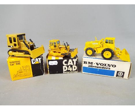 NZG - A collection of three boxed diecast 1:50 scale scale construction vehicles by NZG. The lot consists of NZG #125 Volvo B