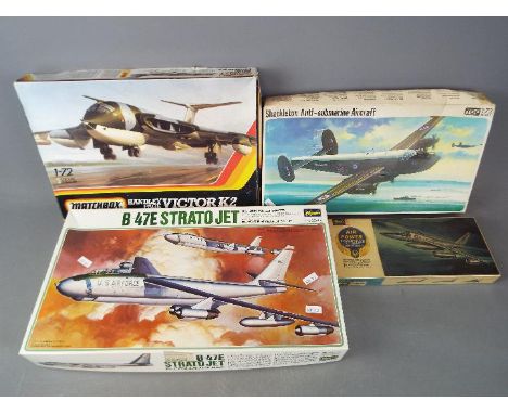 Plastic model kits - a collection of various plastic model kits to include a Revell Airpower B-58 Hustler model No. H-252 in 