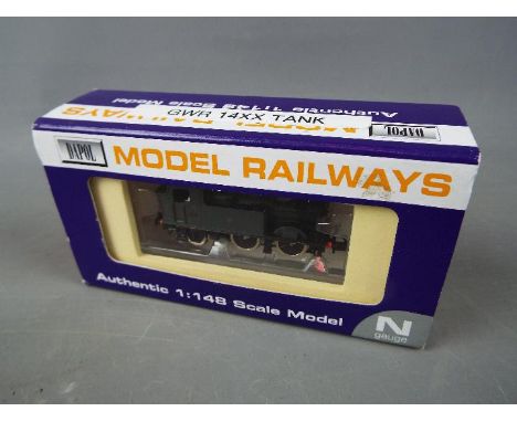 Dapol - A boxed Dapol ND004 N Gauge 14XX 0-6-0 Tank Engine, Op.No. 1420 in GWR Shirtbutton livery. Model appears to be in Min