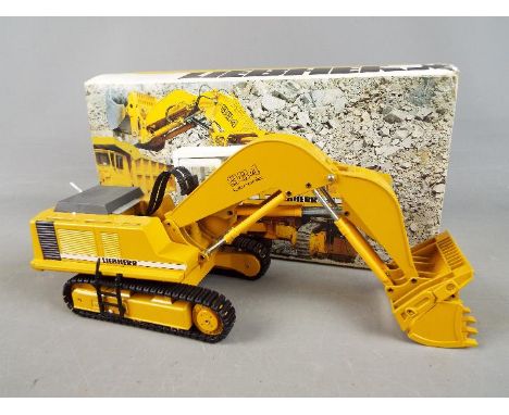 Conrad - A boxed 1:50 scale diecast Conrad #2827 Liebherr R984 Hydraulic Excavator. The model appears to be in Near Mint cond