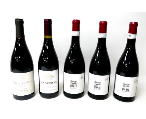 Vintage Wine: five bottles of red wine, comprising three bottles of Savoir Viellir Chateau Maris Minervois 2017, a bottle of 