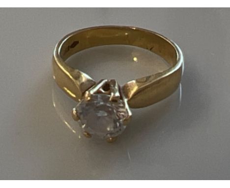 Ladies 18ct gold cz solitaire ring. 3.4g Size I