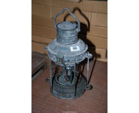 Anchor Tilley lamp (needs new glass shade).