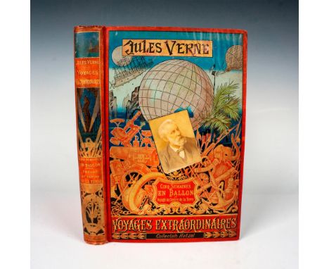 Great volume from Hetzel's French edition Au Portrait Colle Voyages Extraordinaires by writer Jules Verne published between 1