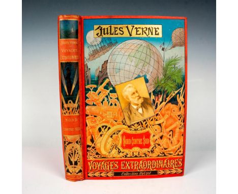 Beautiful volume from Hetzel's French edition Au Portrait Colle Voyages Extraordinaires by writer Jules Verne published betwe