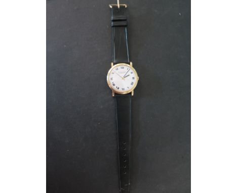 International Watch Company Schaffhausen 18ct yellow gold cased Gentleman's wristwatch with Roman numerals and sweep seconds 