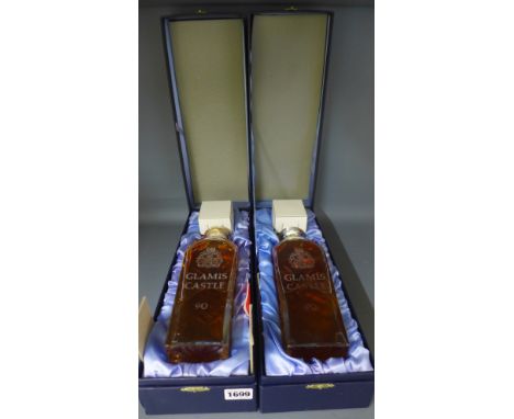 Glamis Castle 90 decanter blended Scotch whisky, aged for 25 years and bottled in a Royal Brierly full lead crystal decanter 