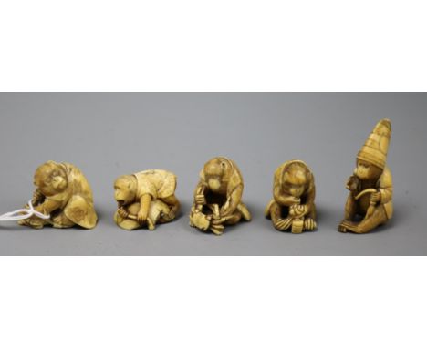 Five Japanese ivory netsuke of monkeys, Meiji period