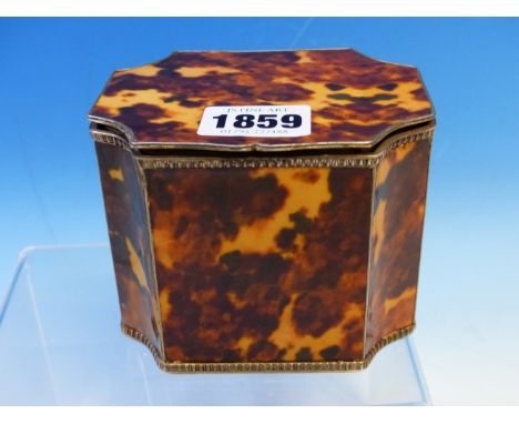 A 19th C. TORTOISESHELL MOUNTED WHITE METAL TEA CADDY OF RECTANGULAR SECTION WITH INCURVED CORNERS.&nbsp; H 8cms.