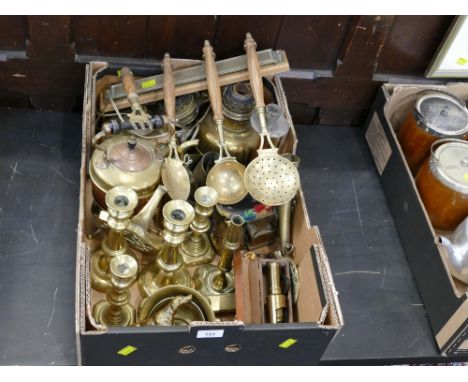 Box of brassware - kettle, candlesticks, kitchen spoon rack, oil lantern parts etc